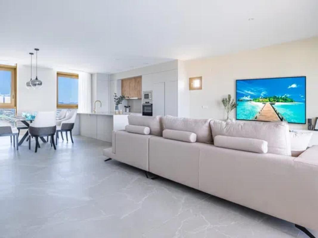 Продажа квартиры на Avenida de Mejico, Бенидорм
photo 3
