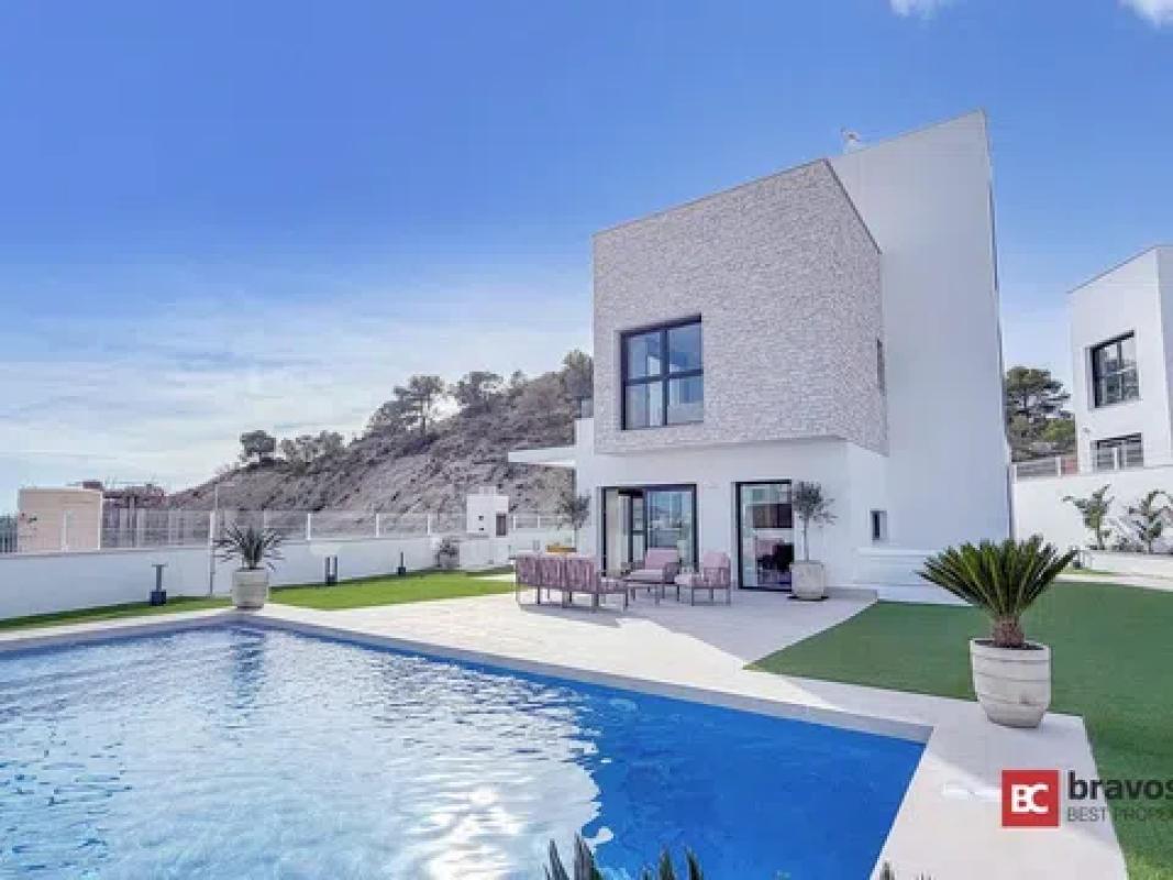 Продажа отдельного шале в Playa de Poniente, Бенидорм photo 2