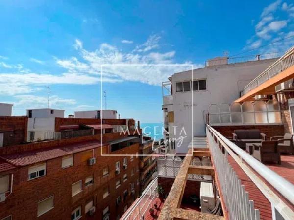 Sale of flat in Calle de la Virgen del Socorro, Alicante
 photo 2