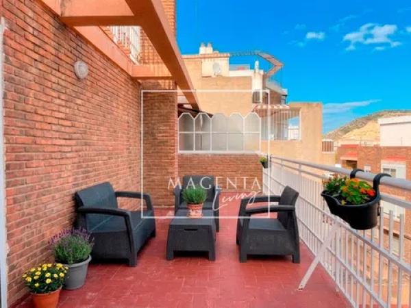 Sale of flat in Calle de la Virgen del Socorro, Alicante
 photo 3