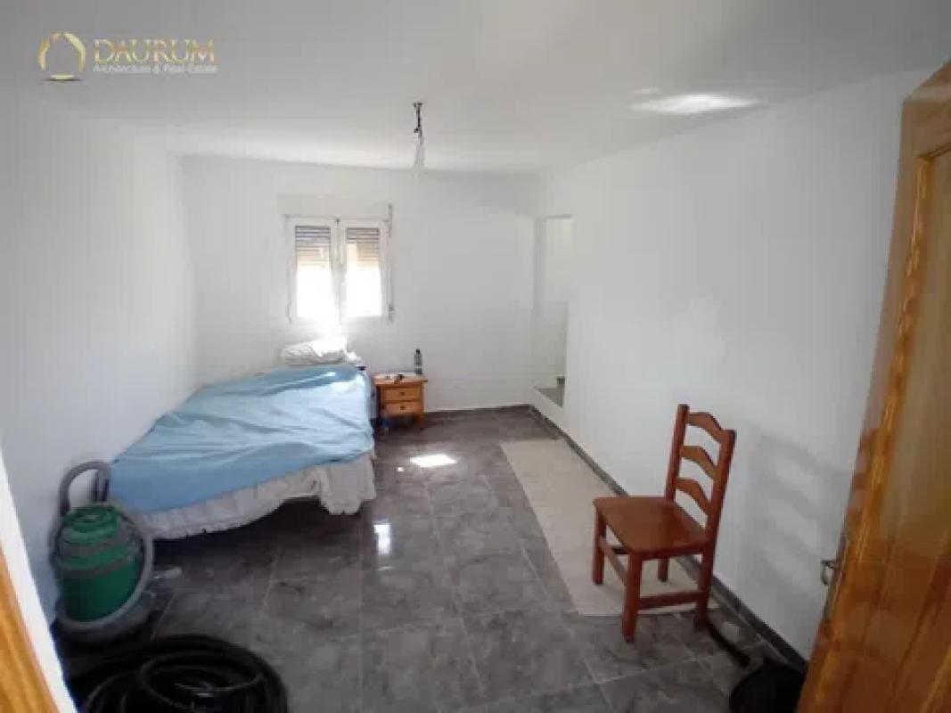 Sale of independent chalet in Carrús, Elche / Elx
photo 1