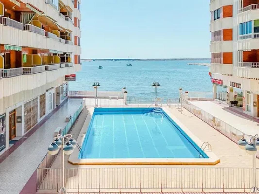 Продажа квартиры на Barrio El Acequión, Торревьеха
photo 2