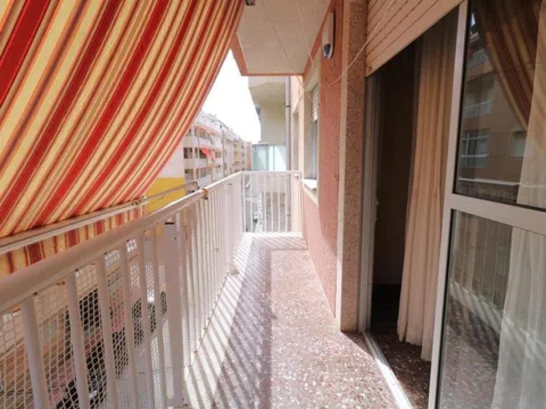 Sale of apartment in Calle Beniel, Torrevieja
photo 5