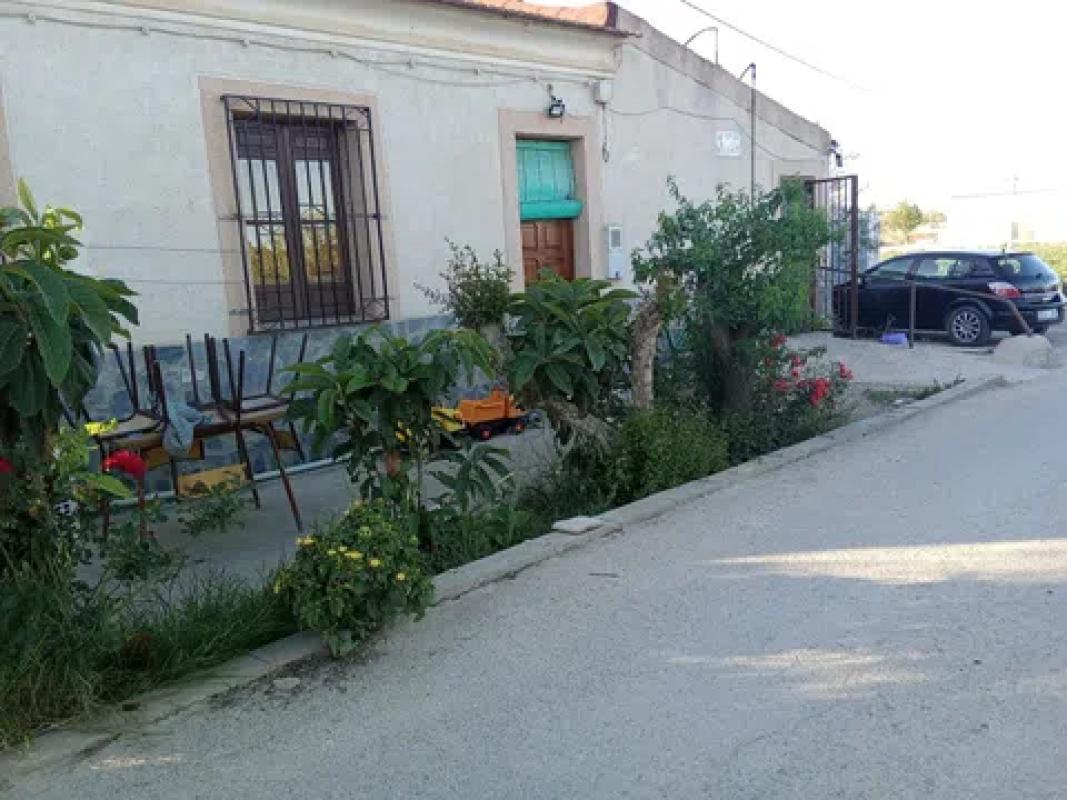 Sale of independent chalet in LOS DESAMPARADOS/ARNEVA, Orihuela
photo 4