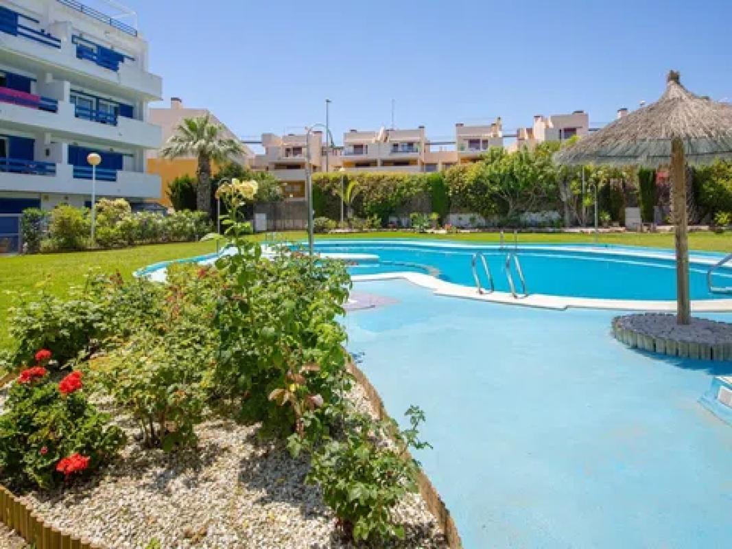 Venta de piso en Calle Santa Rufina, Orihuela
 photo 2
