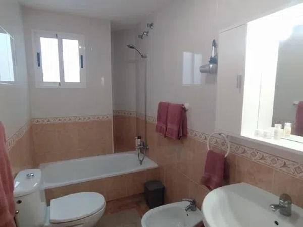 Sprzedaż mieszkania w Calle del Tomillo, Torrevieja
thumbnail 2