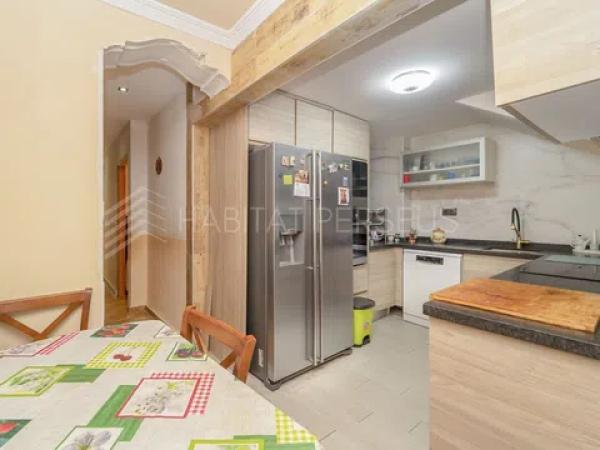 Chalet adosado en calle la Maigmona photo 3
