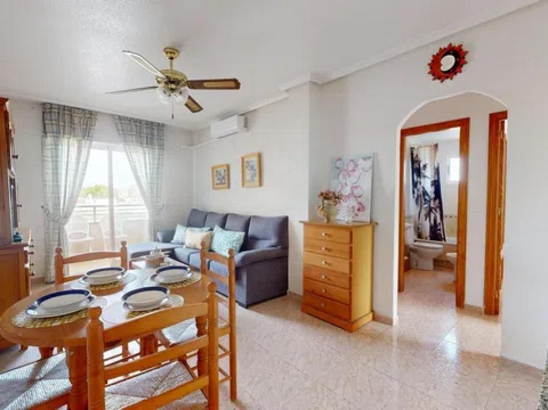 Продажа квартиры на Travesía Gabino, Торревьеха
photo 1