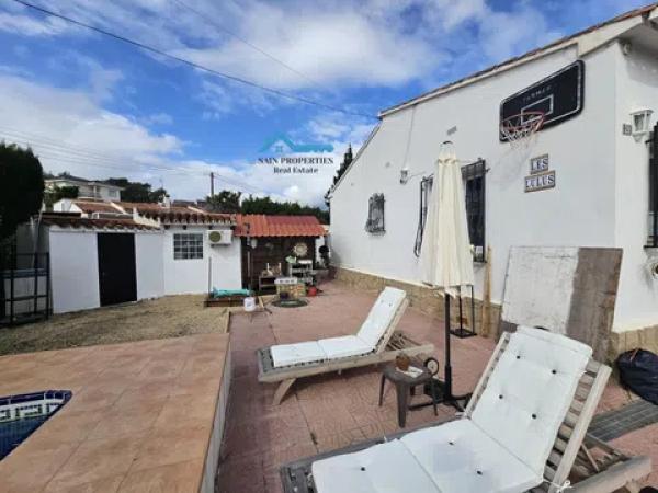 Chalet pareado photo 1