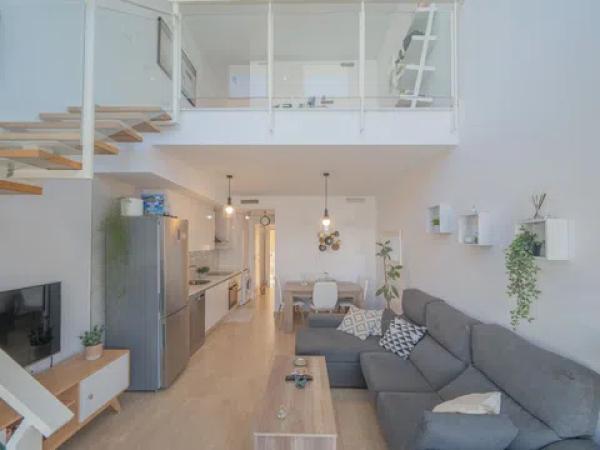 Chalet pareado en calle de Creta photo 3