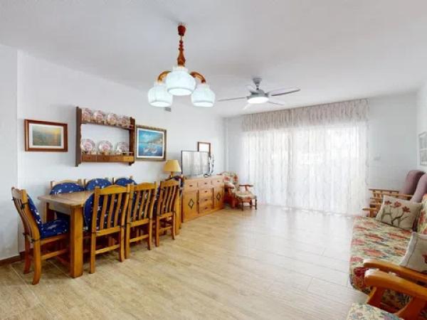 Chalet adosado en calle Brisamar photo 4
