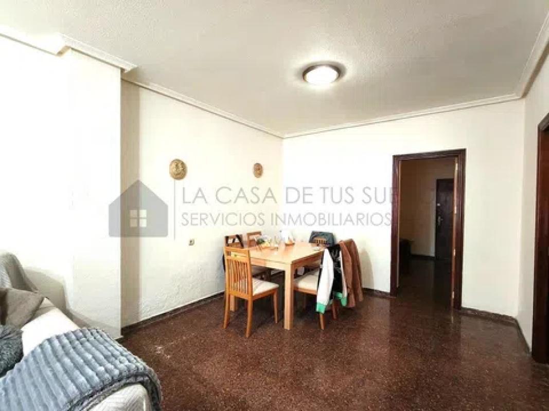Venta de chalet independiente en Plaza Castelar - Mercado Central, Elda
photo 4