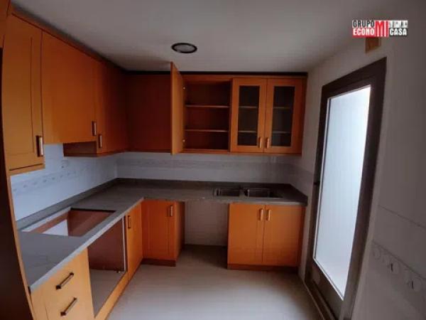 Sale of flat in Zona Pueblo, Pilar de la Horadada
 photo 1