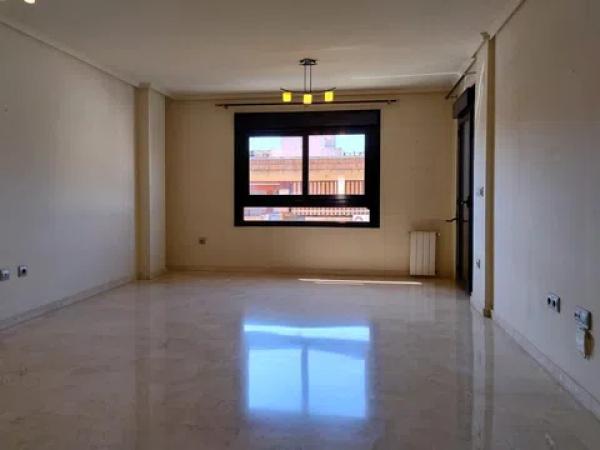Продажа квартиры на Calle Llinares, 5, Аликанте / Алакант
 photo 2