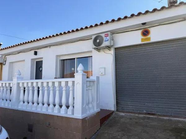 Chalet adosado photo 2