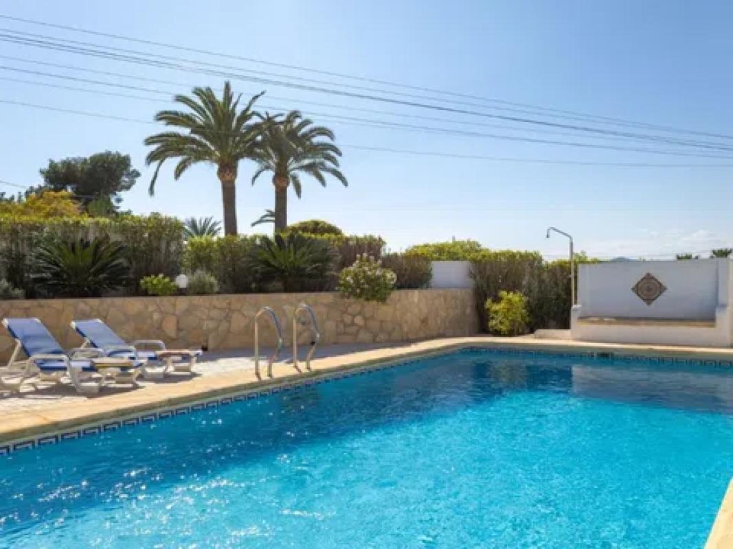 Properties for sale and rent in Spain photo 2