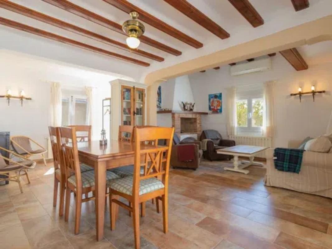 Properties for sale and rent in Spain photo 4