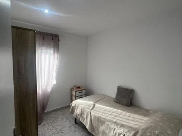 Sale of flat in Calle Músico Alfosea, Alicante
thumbnail 1