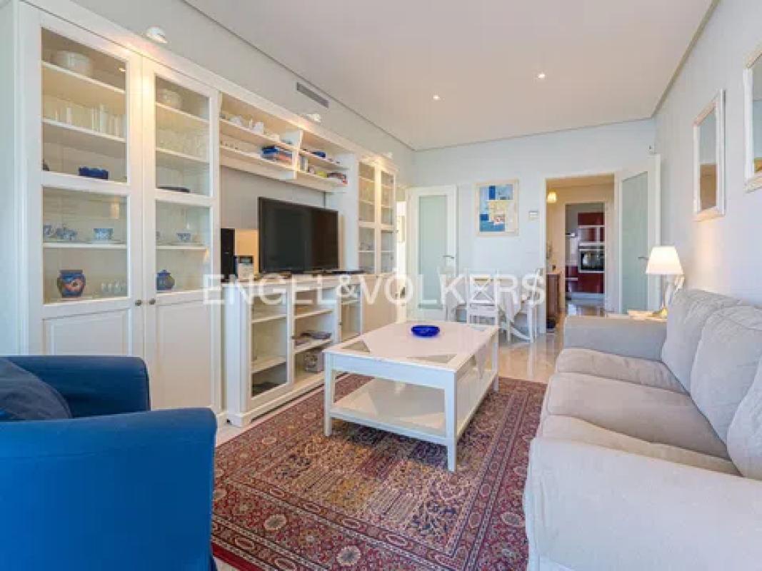 Sale of apartment in Calle Alcalde Manuel Catalán Chana, 24, Benidorm
 photo 3