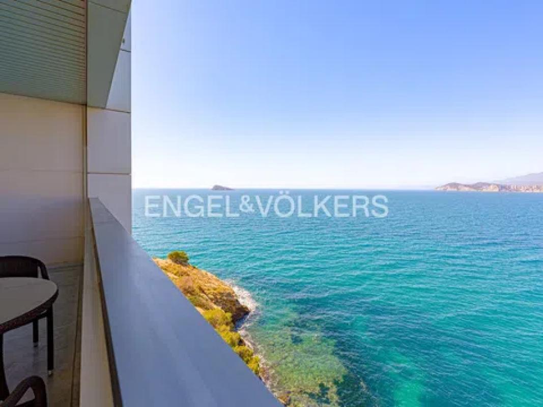 Sale of apartment in Calle Alcalde Manuel Catalán Chana, 24, Benidorm
 photo 5