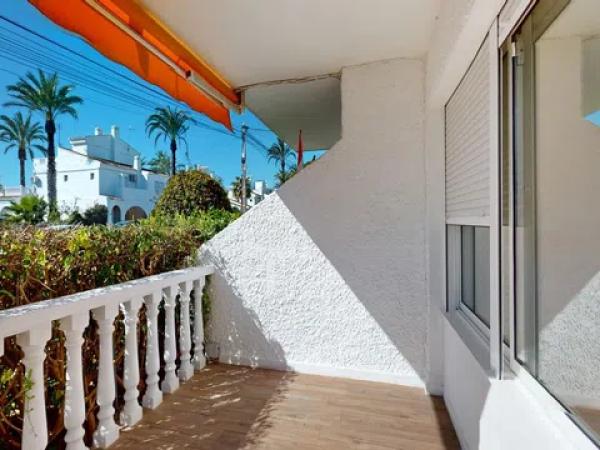 Venta de piso en Barrio Villamartín, Orihuela
 photo 2