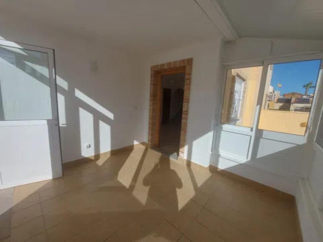 Sprzedaż niezależnego domku jednorodzinnego w  Barrio Lo Marabú, Rojales photo 5