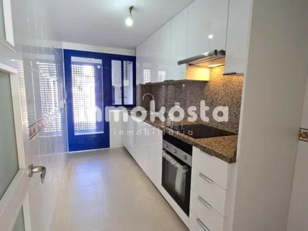 Продажа квартиры на Calle Llebeig, Ла Виллахойоса / Вила Хойоса
photo 1