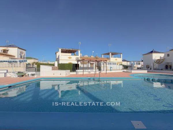 Chalet pareado photo 4