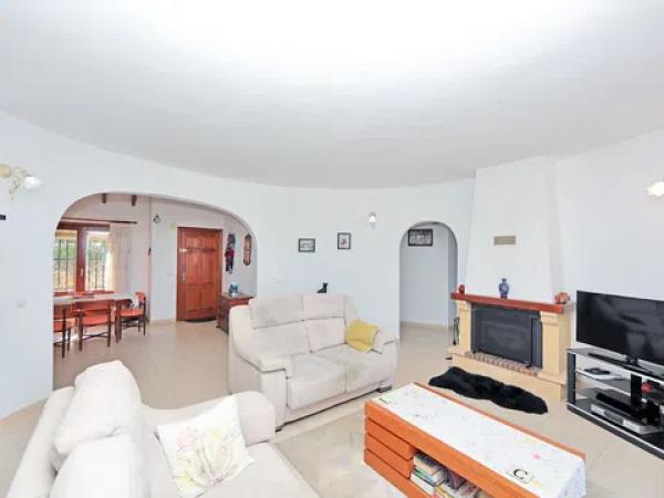 Casa independiente en avenida Rafol photo 4