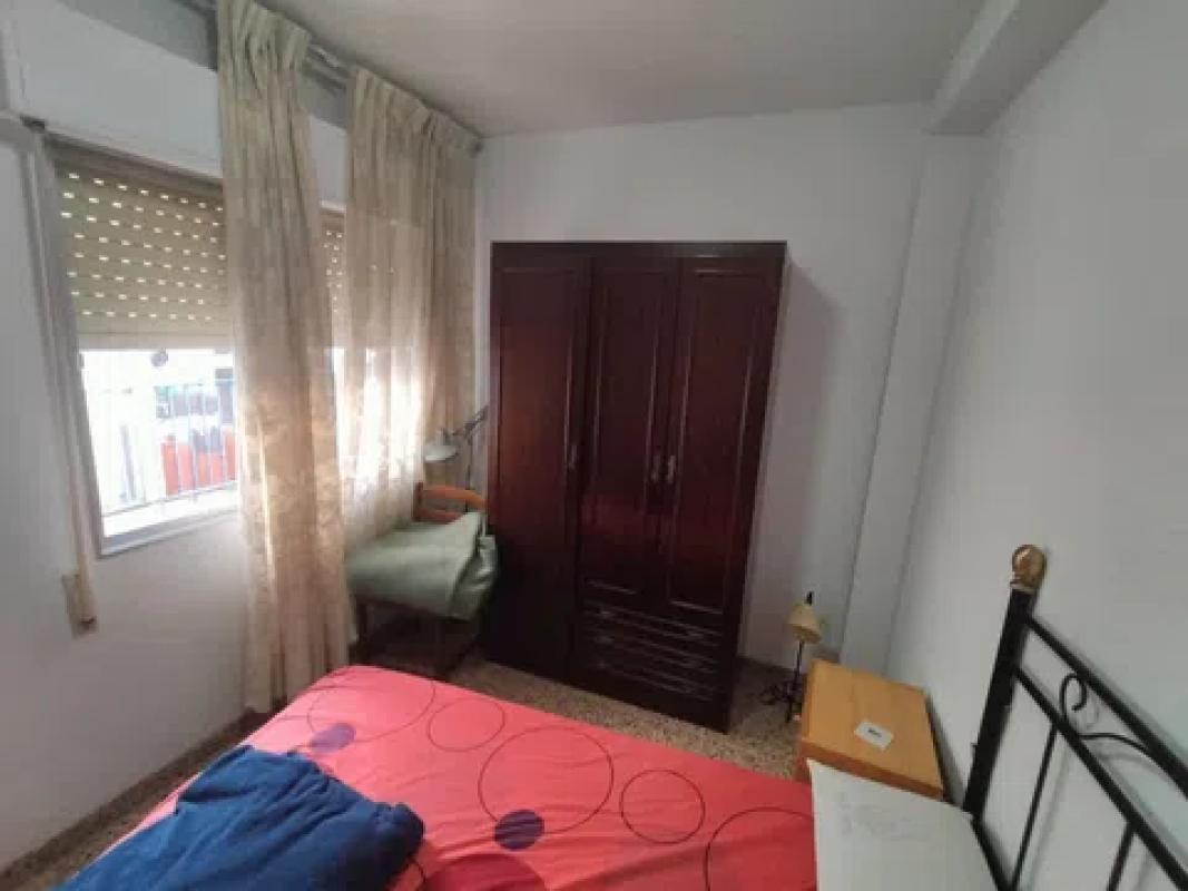 Продажа квартиры на Calle de la Gelela s/n, Вильена
photo 5