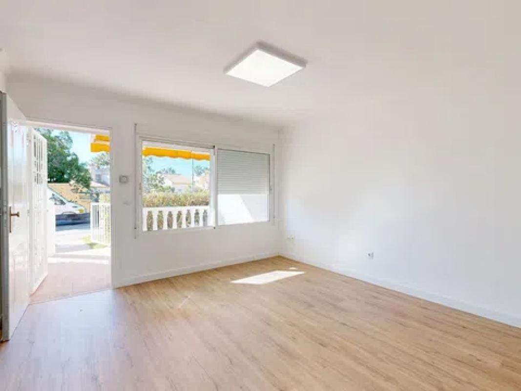 Sprzedaż niezależnego domku jednorodzinnego w  Barrio Villamartín, Orihuela photo 5