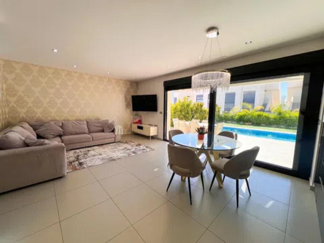 Venta de chalet independiente en Avenida del Salvador, 55, Rojales
photo 3