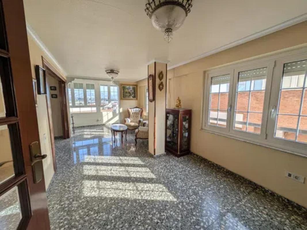 Sale of apartment in Calle Gran Vía, Sax
photo 1