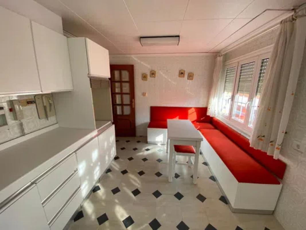 Sale of apartment in Calle Gran Vía, Sax
photo 3