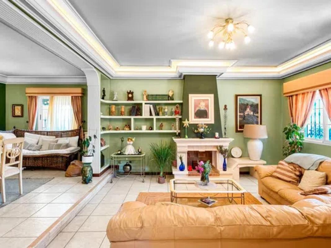 Venta de chalet independiente en Calle de los Hibiscus, 9, Torrevieja
photo 3