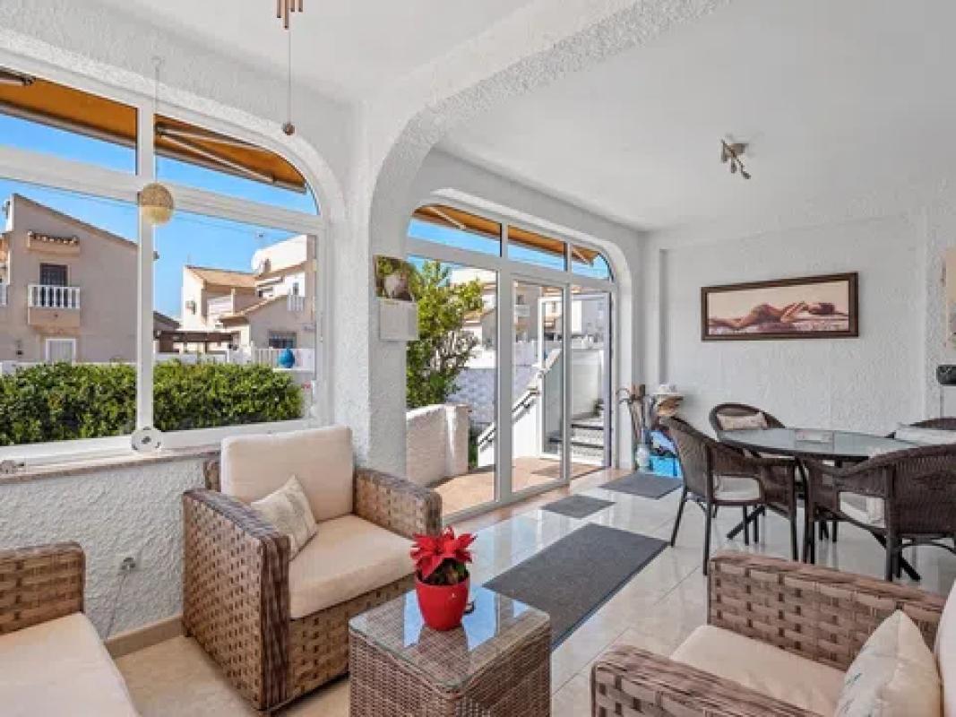 Venta de chalet independiente en Calle Sorolla, 60, Rojales
photo 3