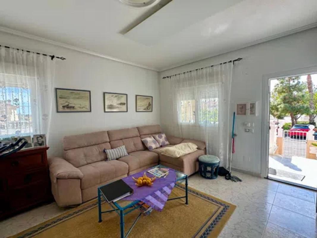 Properties for sale and rent in Spain photo 3