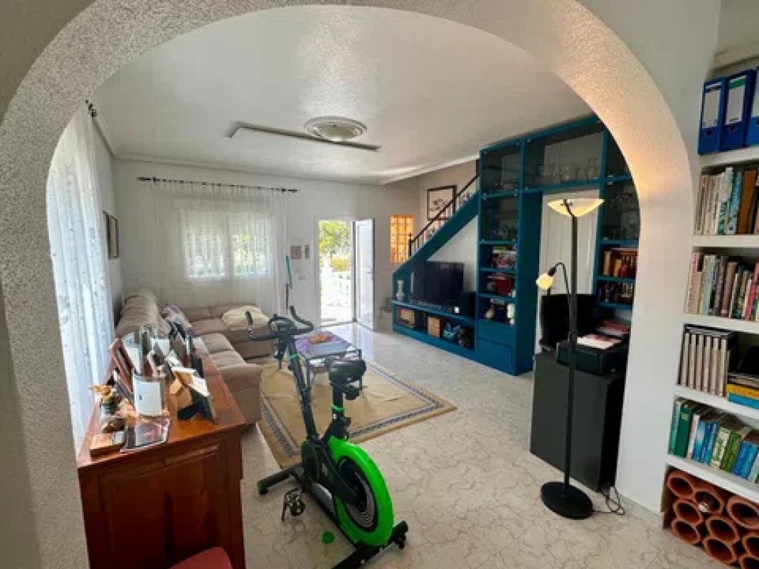 Properties for sale and rent in Spain photo 5