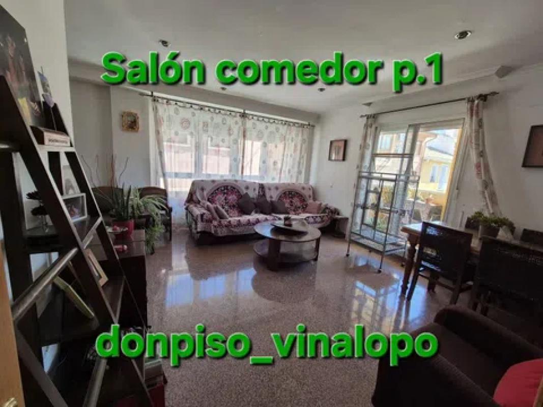 Venta de chalet adosado en  Las Cruces , Villena photo 2