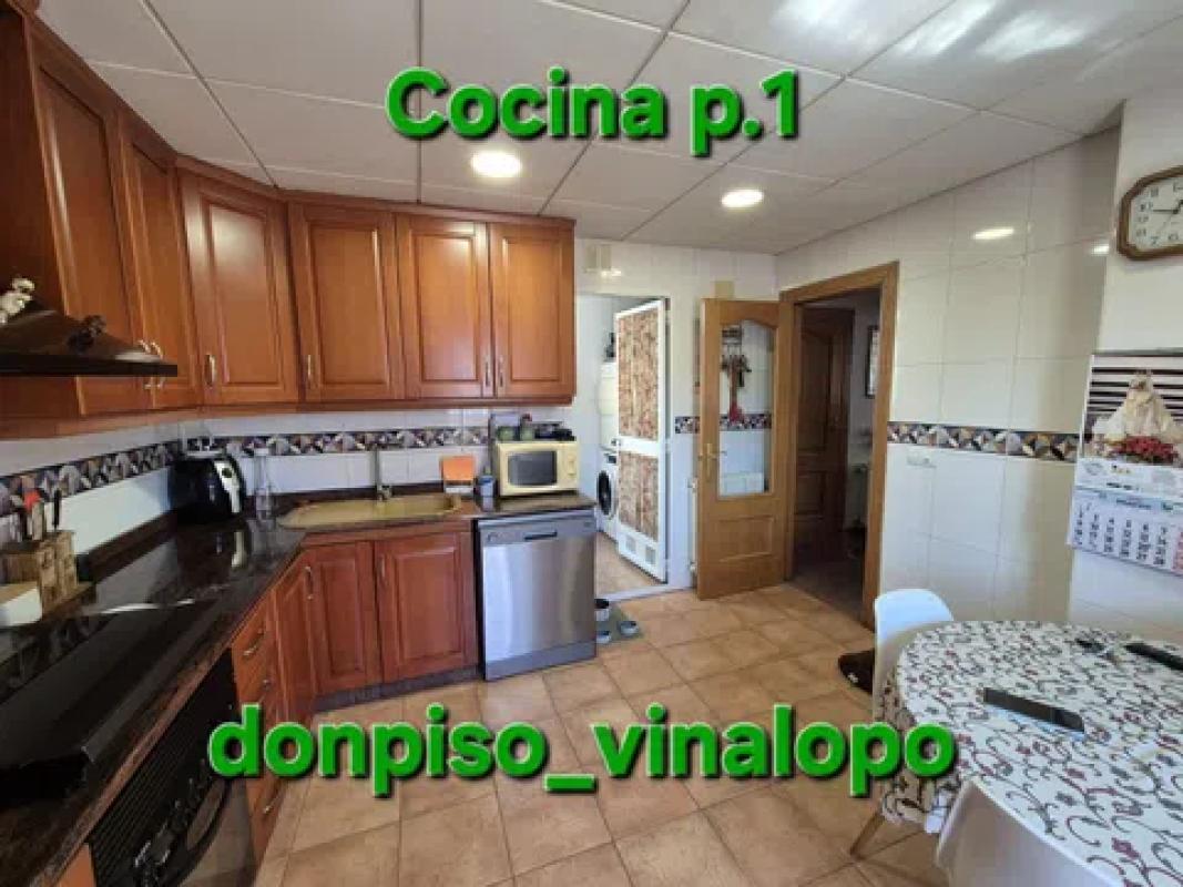 Venta de chalet adosado en  Las Cruces , Villena photo 5