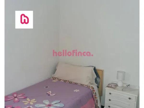 Продажа квартиры на Calle Pintor Antonio Amorós, Аликанте / Алакант
 photo 1