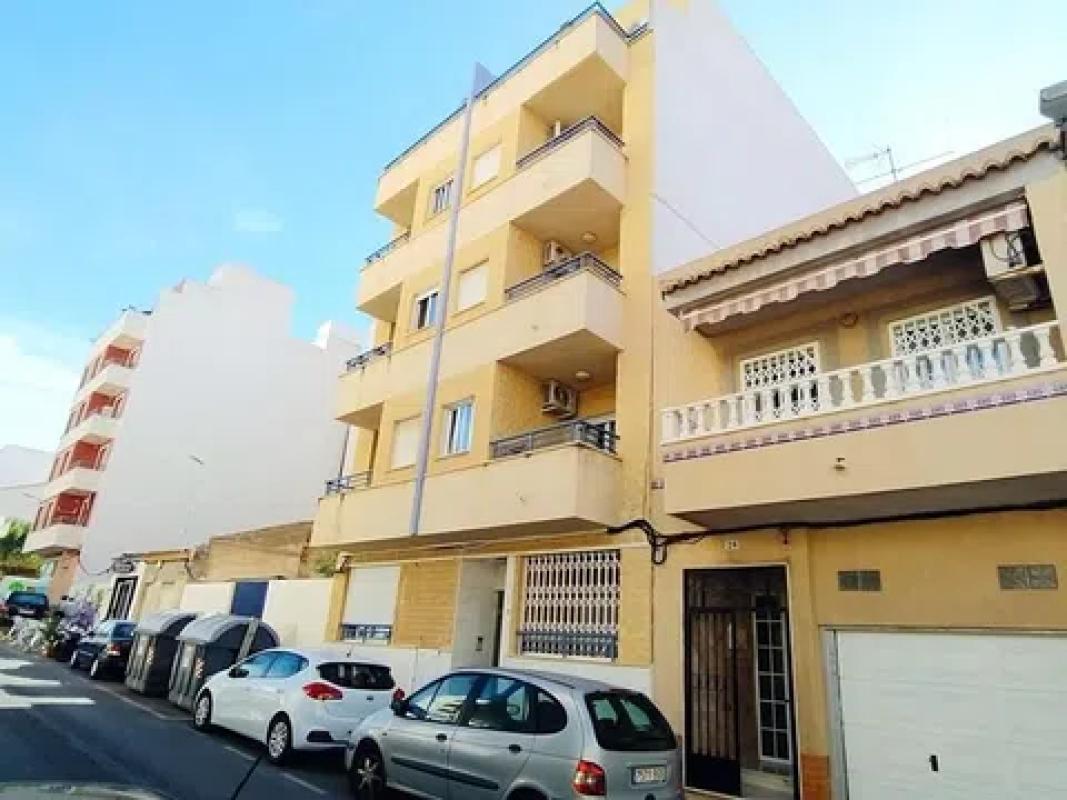Sale of apartment in Calle San Pascual, Torrevieja
photo 5