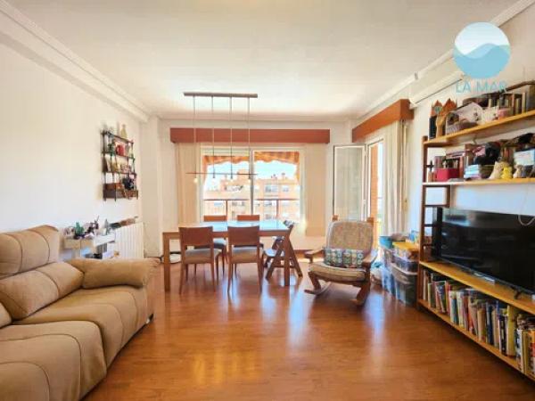 Venta de piso en Calle Elda, San Vicente del Raspeig
 photo 2
