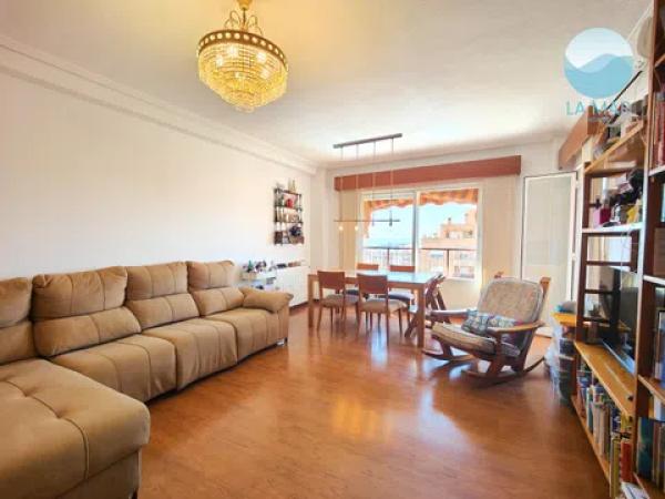 Venta de piso en Calle Elda, San Vicente del Raspeig
 photo 3