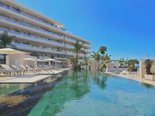 Sale of flat in Avenida Adeje, 300, Adeje
photo 1