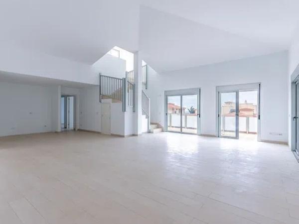 Продажа квартиры на Calle de El Cardón, Сан-Мигель-де-Абона
photo 1