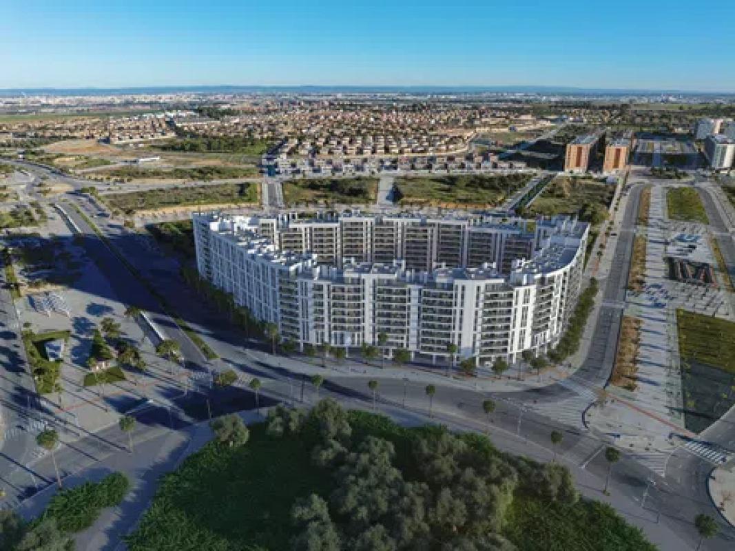 Sale of apartment in Avenida Manuel Clavero Arévalo s/n, Two Sisters
 photo 5