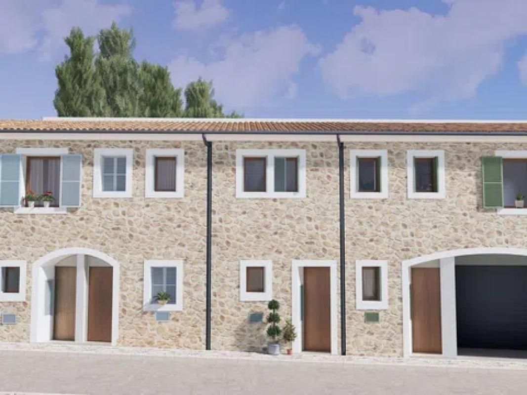 Sale of townhouse in Calle Bartomeu Ferrá, 7 , Valldemossa photo 2