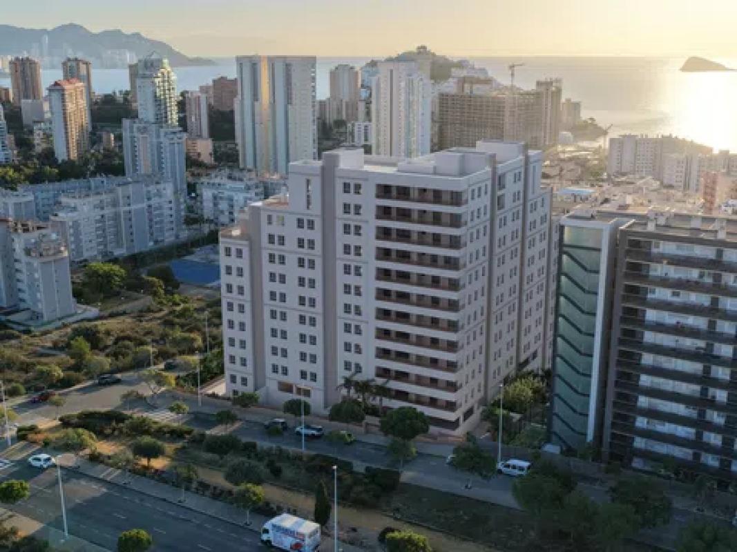 Obra nueva Residencial Mirador de la Luna - Cala de Finestrat en La Villajoyosa / Vila Joiosa (Revista) photo 3