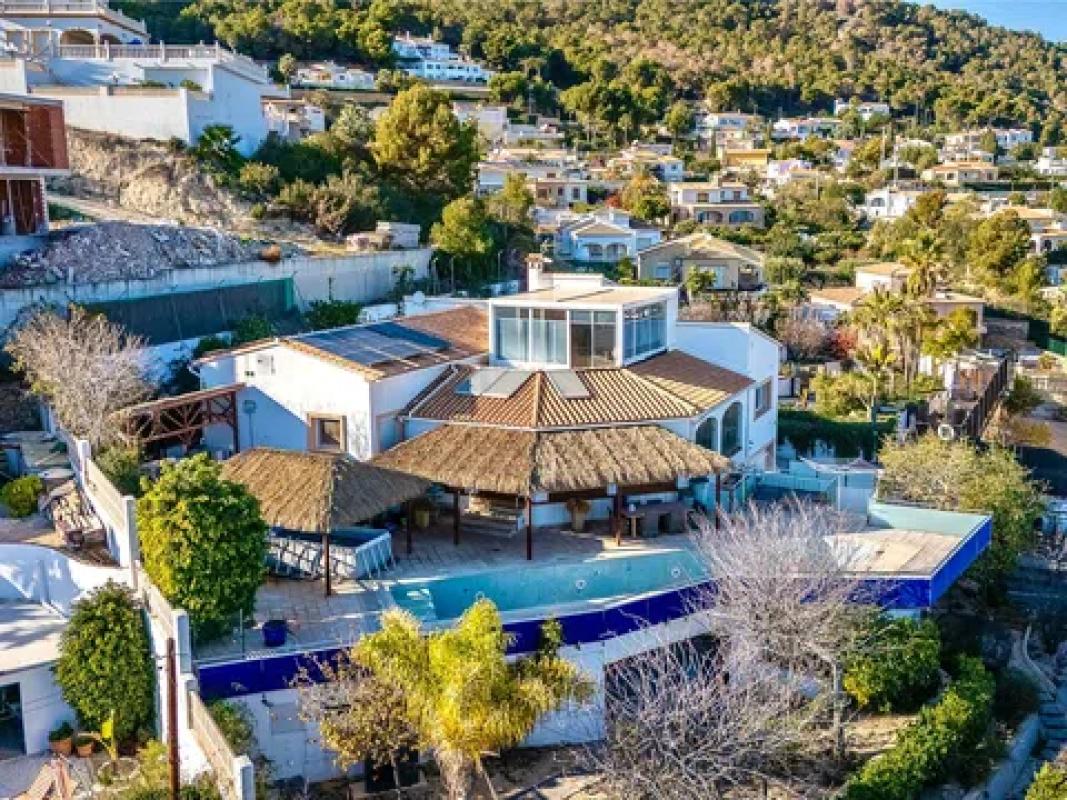 Sale of independent chalet in CUCARRES LES, Calpe
 photo 3